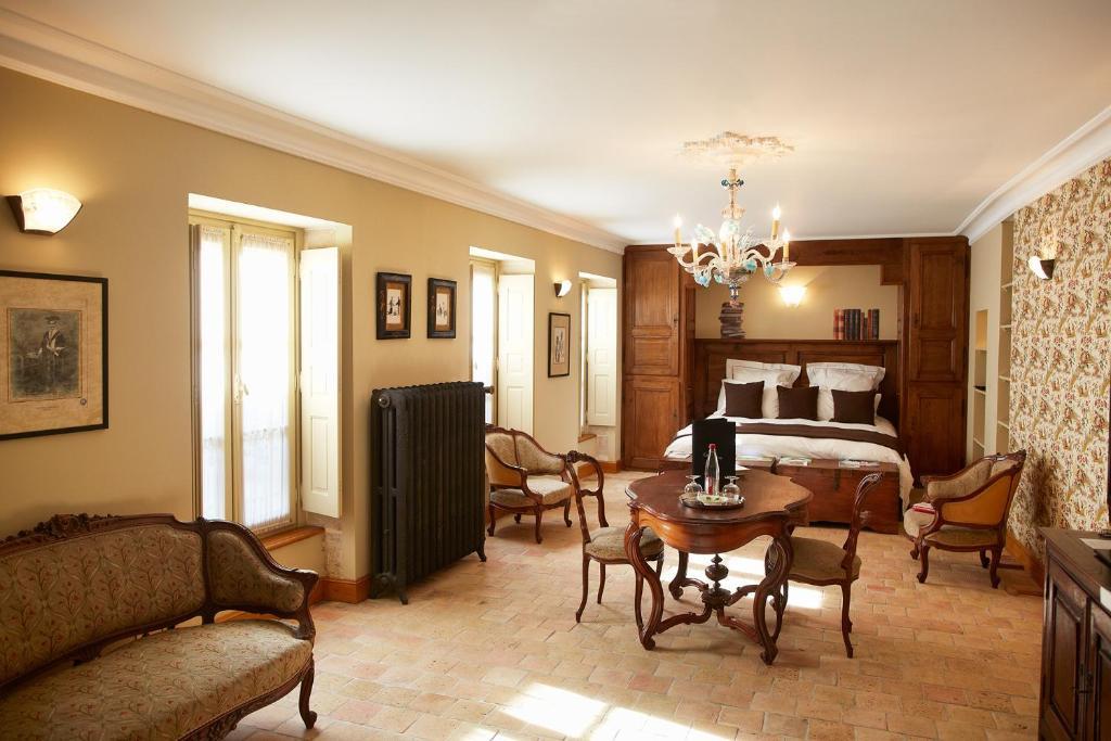 Bed and Breakfast Chez Les Fatien Beaune  Zimmer foto